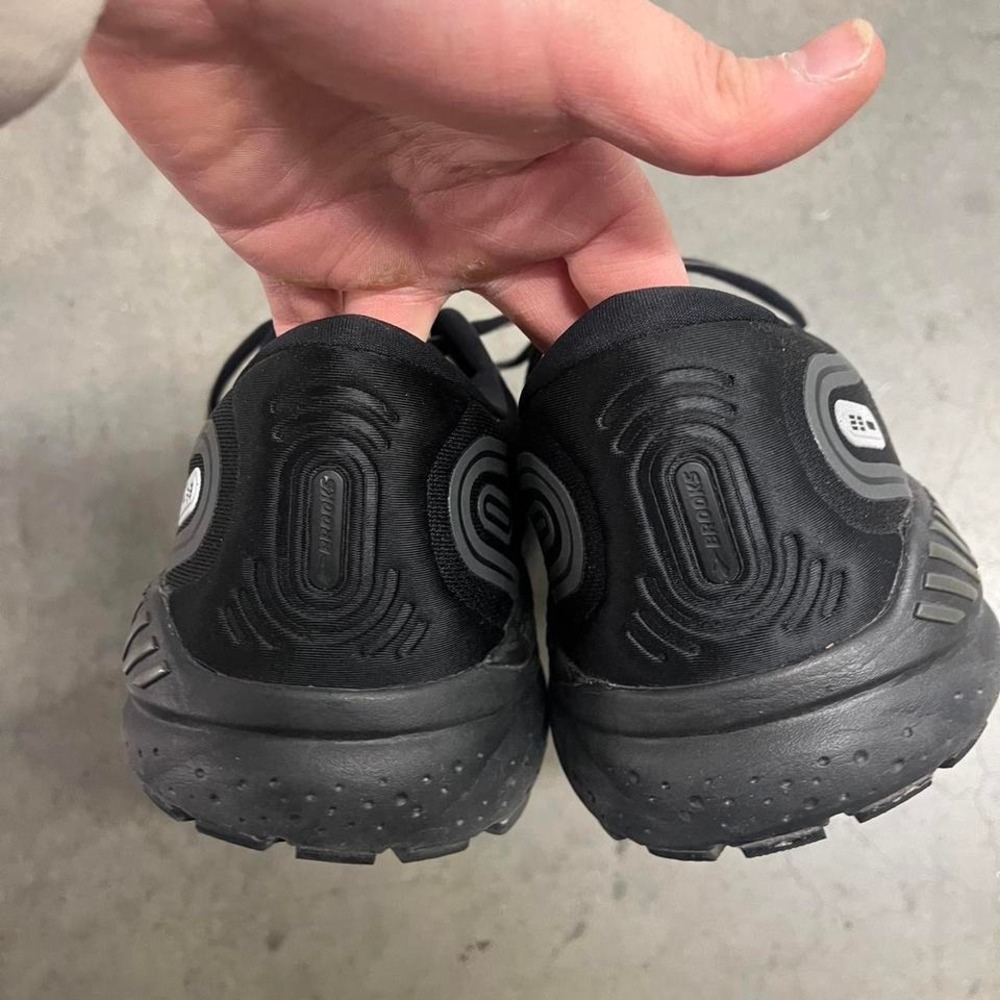 Brooks gts 23 running shoes - Picture 6 of 6